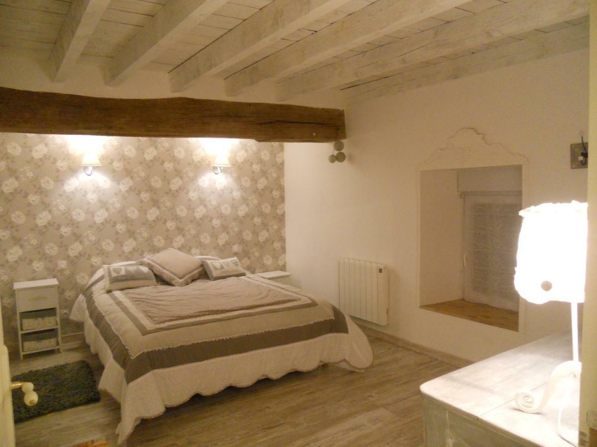 Gite La Nuit Etoilee Chez Champagne Mathelin Mareuil-le-Port Экстерьер фото